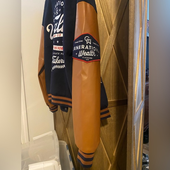 NWT Fame and Fortune Generational Wealth Varsity Jacket XL - Picture 8 of 8